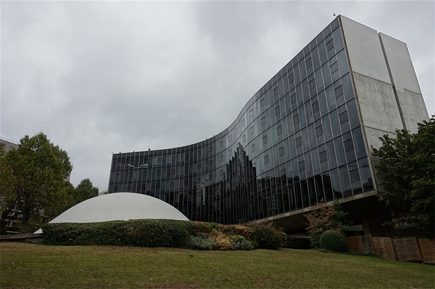 Oscar
Niemeyer, Sede del Partido Comunista Francés, 1965-1980