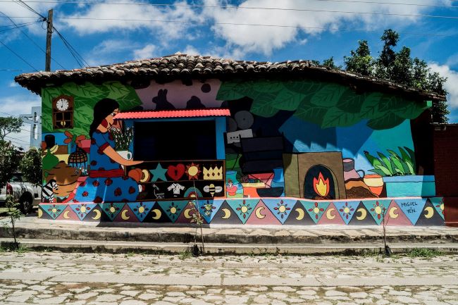 Mural del proyecto Ciudad Mural Copoya, 2017. Copoya,
Chiapas.