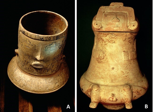 A.Urna funerária antropomorfa da Fase Guarita com
decoração pintada e modelada, Itacoatiara, Amazônia Central CE 1000-1600,
Itacoatiara, Amazonas, acervo do Museu Amazônico da Universidade Federal do
Amazonas (Maurício de Paiva) e B.
Urna funerária antropomorfa da Fase Guarita com decoração pintada e modelada,
Amazônia Central CE 1000-1600, Itacoatiara, Amazonas, acervo do Museu Amazônico
da Universidade Federal do Amazonas (Maurício de Paiva).