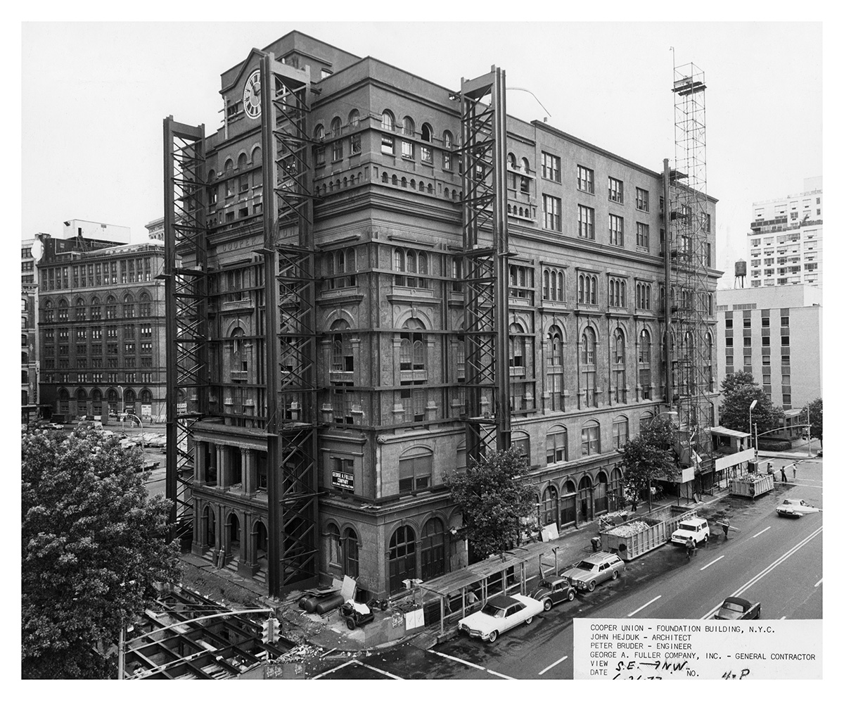 Edificio fundacional de
la Cooper
Union
en obras
