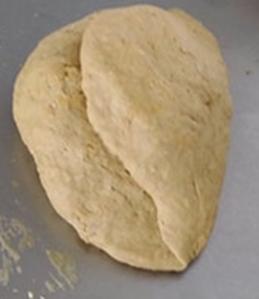 Masa obtenida con harina de polen y trigo