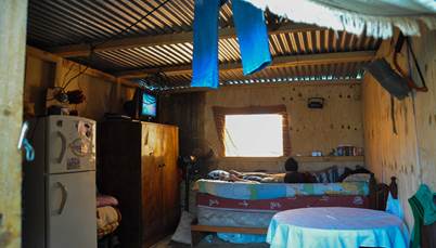 Interior de un refugio provisional