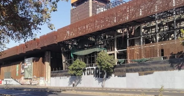 Frontis del Centro Cultural Gabriela Mistral
después del 20 de febrero del 20205.