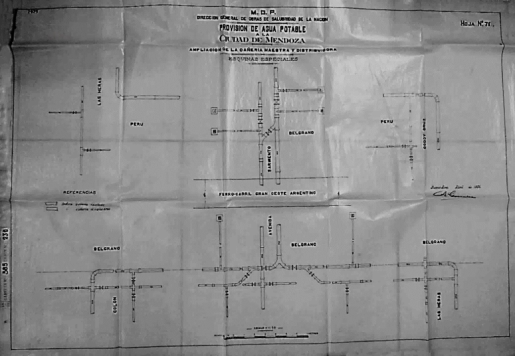 Plano del trazado de cañerías de agua
corriente en las principales esquinas de la ciudad nueva (sección Oeste) a
comienzos de siglo XX
