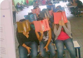 Performance com utiliza&ccedil;&atilde;o
de material did&aacute;tico, Escola
EstadualProfessor Renato Braga