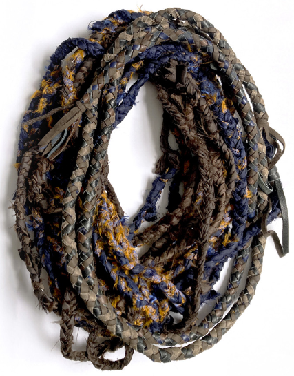 Lazo (objeto). Luc&iacute;a Scarselletta, 2025.