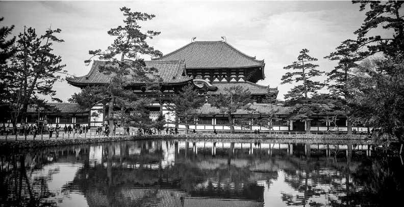 TODAI-JI TEMPLE, NARA. 