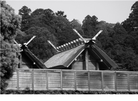 THE
ISE GRAND SHRINE SANCTUARY. 
