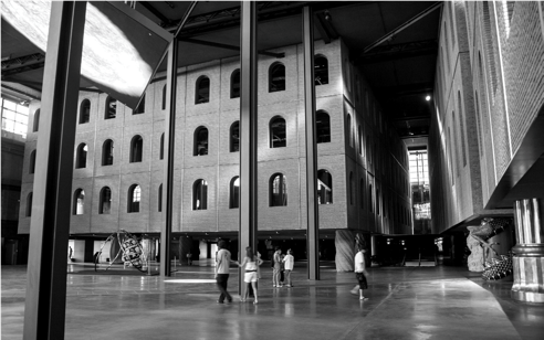 AZKUNA ZENTROAZ. BILBAO. BEFORE: ALHÓNDIGA, RICARDO BASTIDA, 1905-1909. 

Intervention by Philippe Starck,
2001-2010.