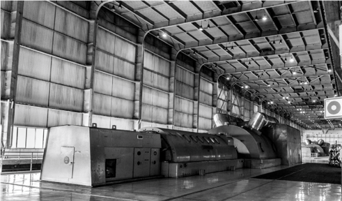 INTERIOR OF THE TURBINE HALL OF THE TERUEL
THERMAL PRODUCTION UNIT (ANDORRA).  

1979-2020.