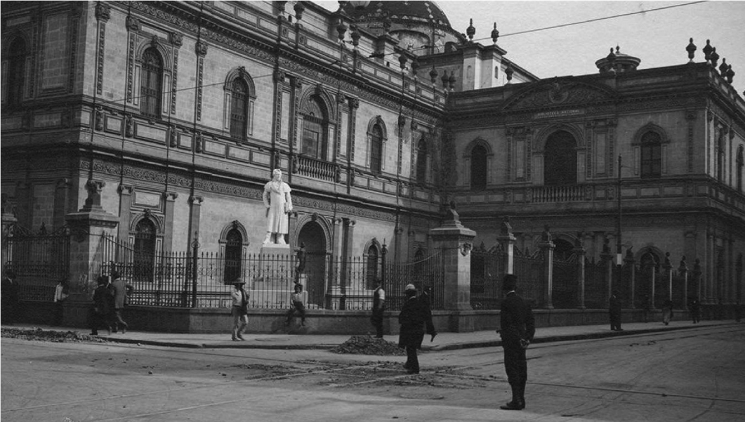 TEMPLE OF SAN AGUSTÍN, CONVERTED INTO THE NATIONAL
LIBRARY, CA. 1911.