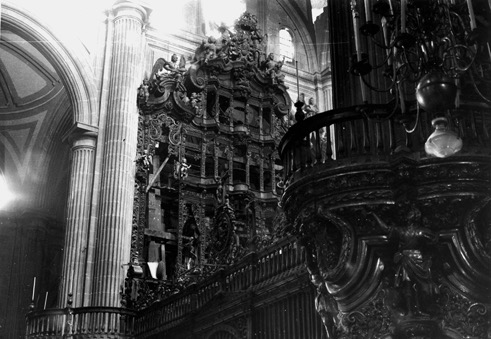 BURNT ORGAN, MEXICO CATHEDRAL, 1967. 