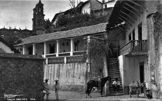 TAXCO,
CA. 1940.