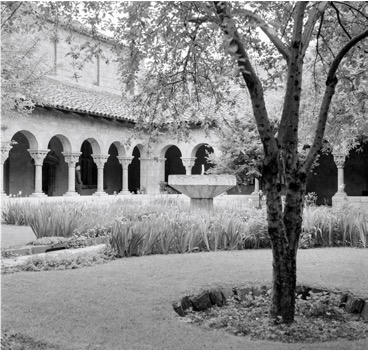 NEW YORK. Fort Tryon Park, the MET Cloisters.