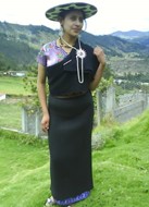 MUJER DE SARAGURO