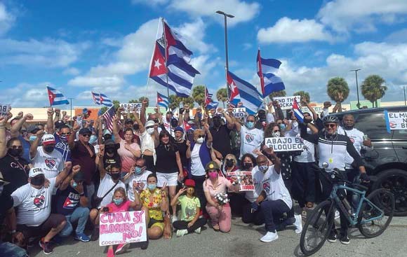 Manifestaciones contra el bloqueo a Cuba en ciudades de Estados Unidos.
