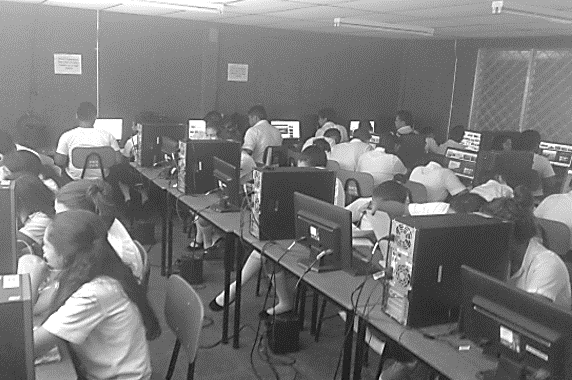 Aula TIC del Colegio Público Esquipulas
