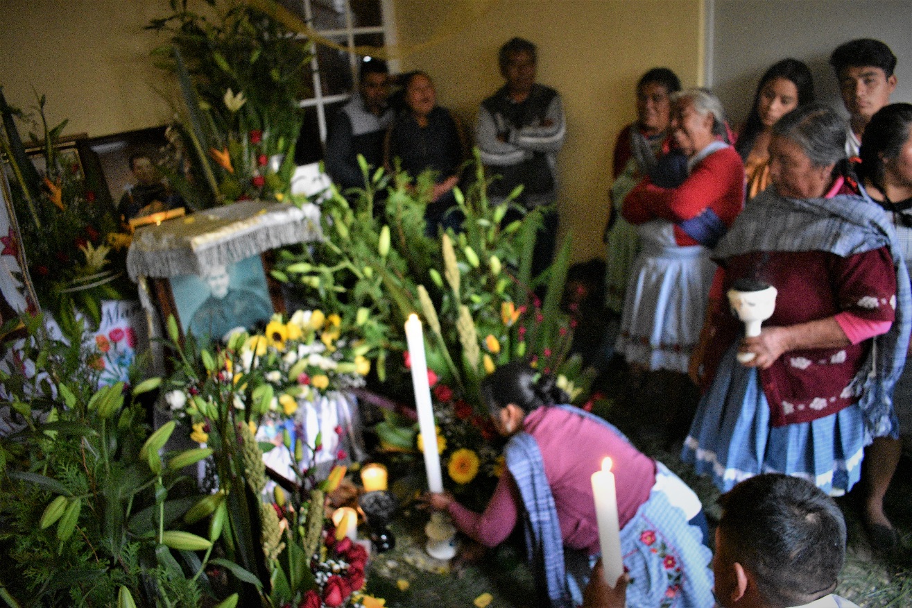 La
petici&oacute;n del santo.