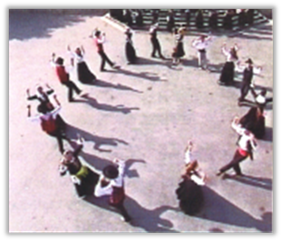 Circumference choreography type in the dance Regadinho