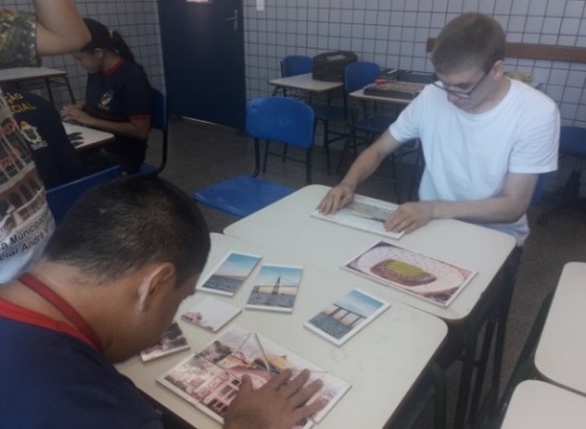 Quebra cabeça dos Encantos