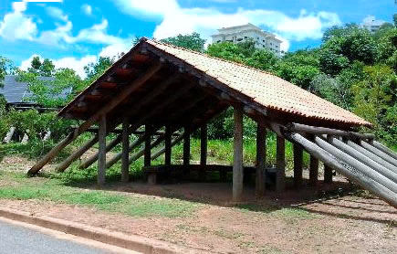 Uma das cabanas
de descanso encontradas no parque