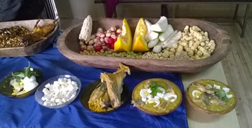 Mesa festiva, variedad
de platos