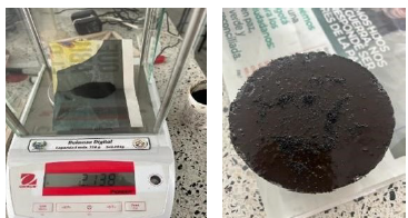 Registro Fotográﬁco proceso experimental de extensión de emulsión modiﬁcada sobre briquetas