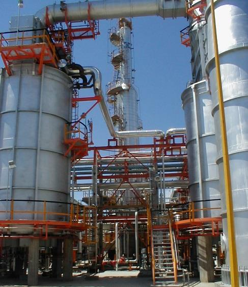 Planta de hidrotratamiento a nivel industrial