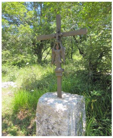 Sendero a las alturas del macizo de Aralar
(© María Constanza Ceruti)