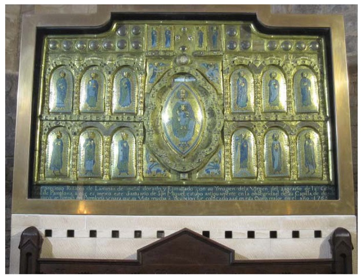 Retablo esmaltado del siglo XII (© María Constanza Ceruti)