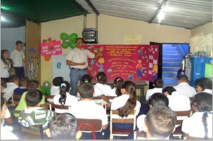 Divulgación de la problemática
socio ambiental del recurso agua, en la Escuela Bolivariana Nº1 de Pueblo Chiquito- Belén.