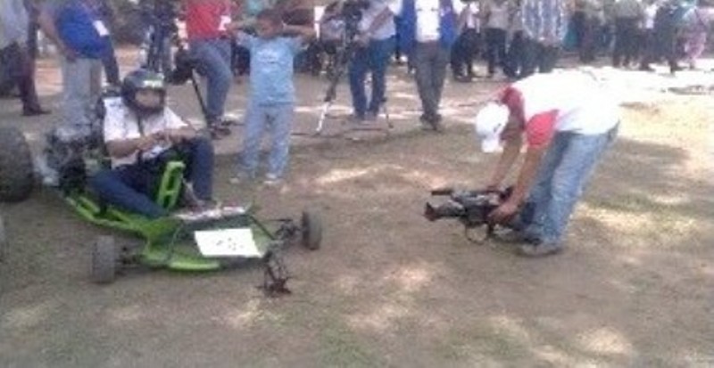 Figura 2.
			Segundo prototipo de vehículo karting presentado por la ETI La Victoria en la Expoferia Nacional de Escuelas Técnicas Robinsonianas y Zamoranas.
