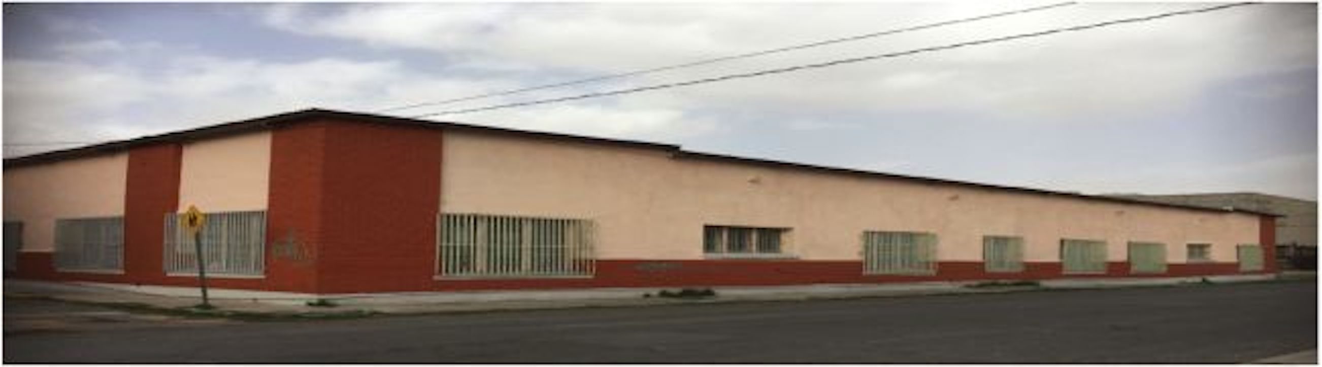 Fachada sur. Mejía