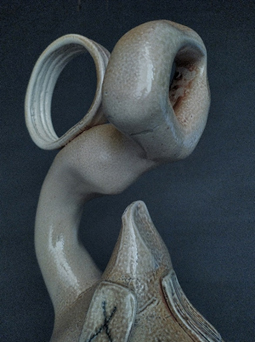 Die Grenzen. Adán Sáenz.
Cerámica de alta temperatura, engobe vítreo de Saucillo, underglaze, quema de
sal. Cono 6. Detalle